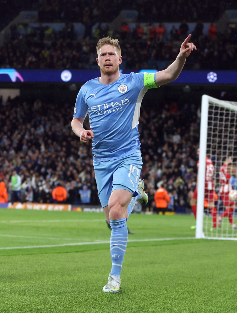 因大力手抛球闻名英超! 德拉普父亲：对手宁愿给角球也不给界外球（英超大力界外球成名！德拉普父亲：对手宁可给角球也不给界外球）