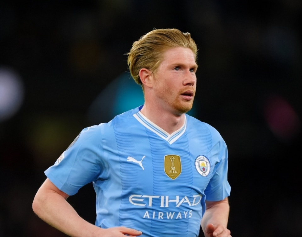 孔帕尼：我们已经给迪亚斯放假了，这样他能在精神上完全恢复（孔帕尼：已给迪亚斯放假，助其精神彻底恢复）