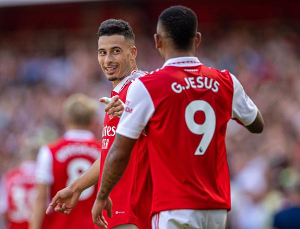 跟队：孙兴慜“吐槽”格雷不给自己发消息，但是他自己换号了（队记：孙兴慜打趣格雷不联系他，原来是自己换了号码）