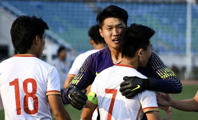 NBA每日最佳：里夫斯44分11助攻，八村塁&VJ纷纷献绝杀（NBA今日最佳：里夫斯轰下44分11助攻，八村塁与VJ相继献上绝杀）