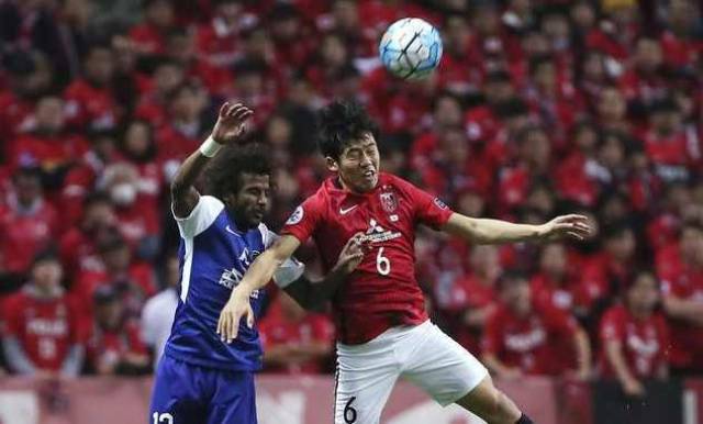 里夫斯：看到詹姆斯在场上全速奔跑，这会促使你跟上他的步伐