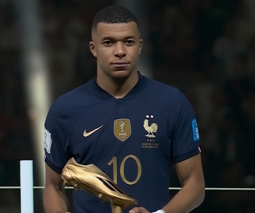 鹈鹕将围绕费尔斯、奎因重建，愿听取锡安、墨菲与琼斯的报价