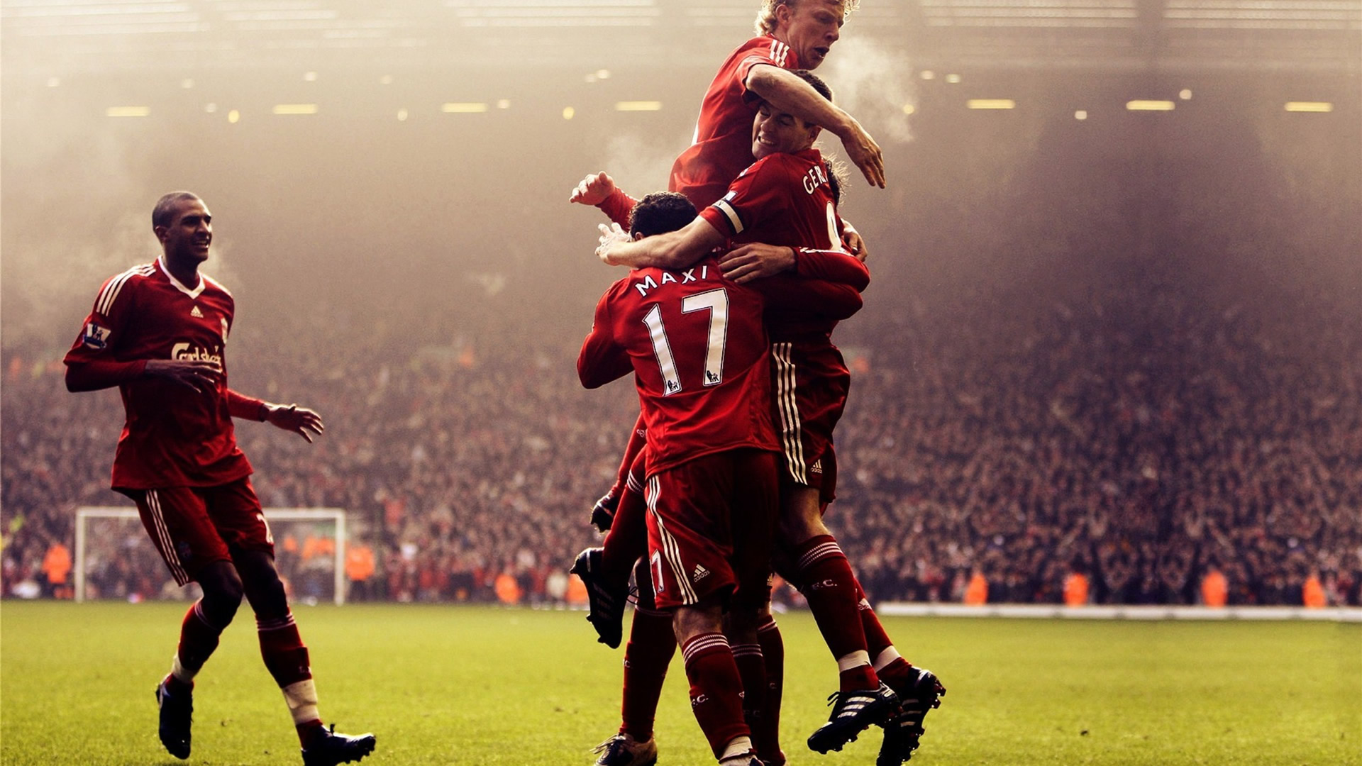 替补上阵，国米两位小将斯皮纳塞和博沃上演一线队首秀