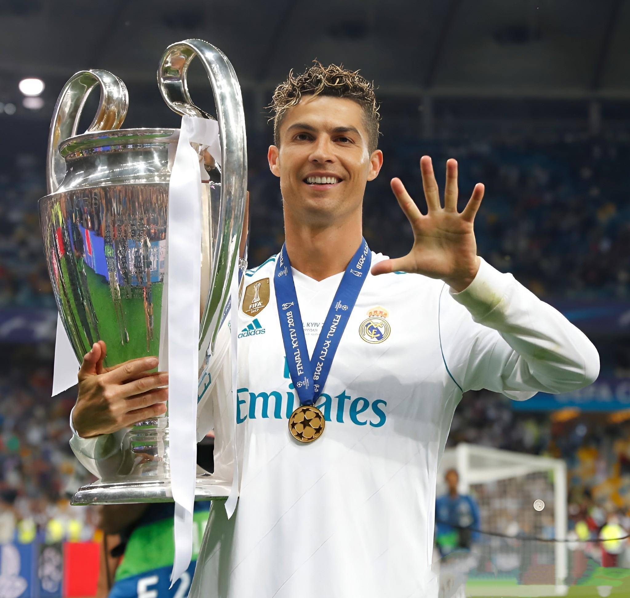 伤势已恢复95%，郑钦文回应复出时间，练左手发球？对自己太狠了