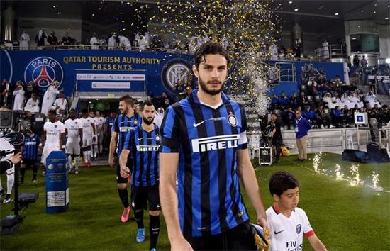 博斯克：在皇马执教比其他球队更容易；西班牙明年有能力捧杯（博斯克称执教皇马更轻松，西班牙明年具备夺冠实力）