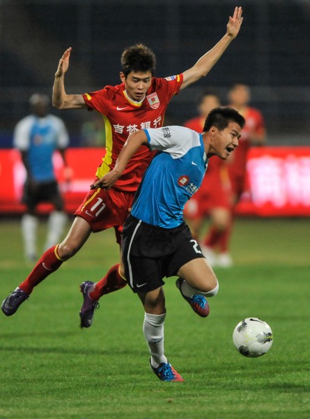 川普狂喜，乡下人乐队将在世界杯抽签仪式结束后表演《YMCA》（世界杯抽签落幕后，乡下人乐队献唱《YMCA》，令川普喜出望外）