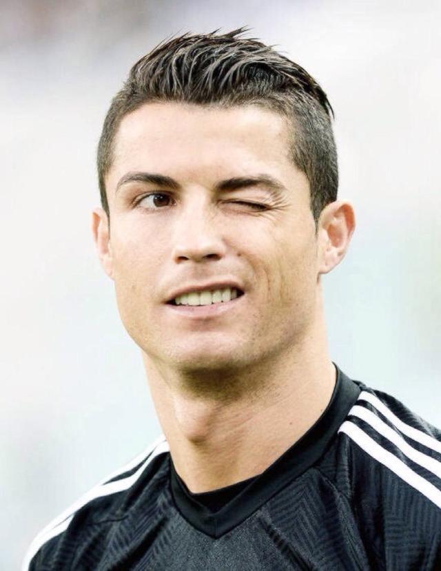 西甲半场：鲁文·加西亚传射，奥萨苏纳2-0莱万特（半场战报：鲁文·加西亚传射建功，奥萨苏纳2-0领先莱万特）