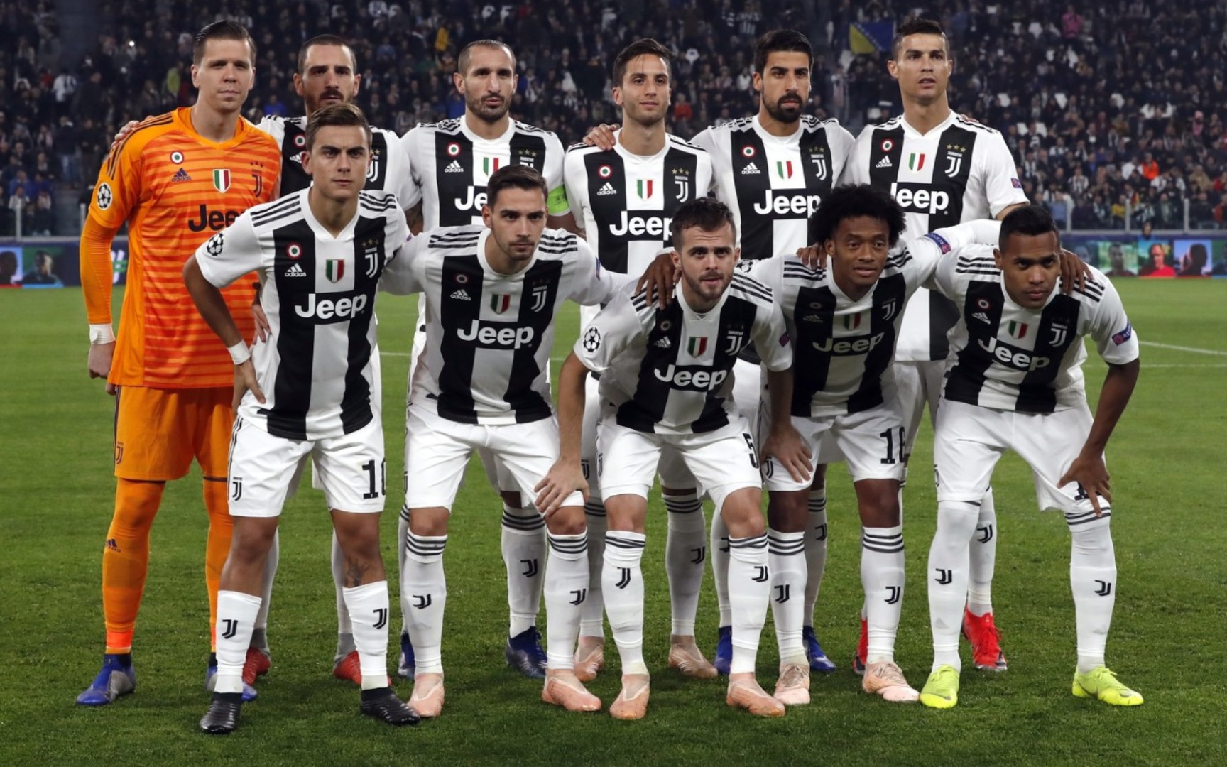 辽宁男篮在俱乐部杯第二战中以44-36击败合肥狂风，首节领先，次节反超，半场结束领先18分。（俱乐部杯次战，辽宁男篮44-36力克合肥狂风：首节占先、次节反超，半场领先18分）