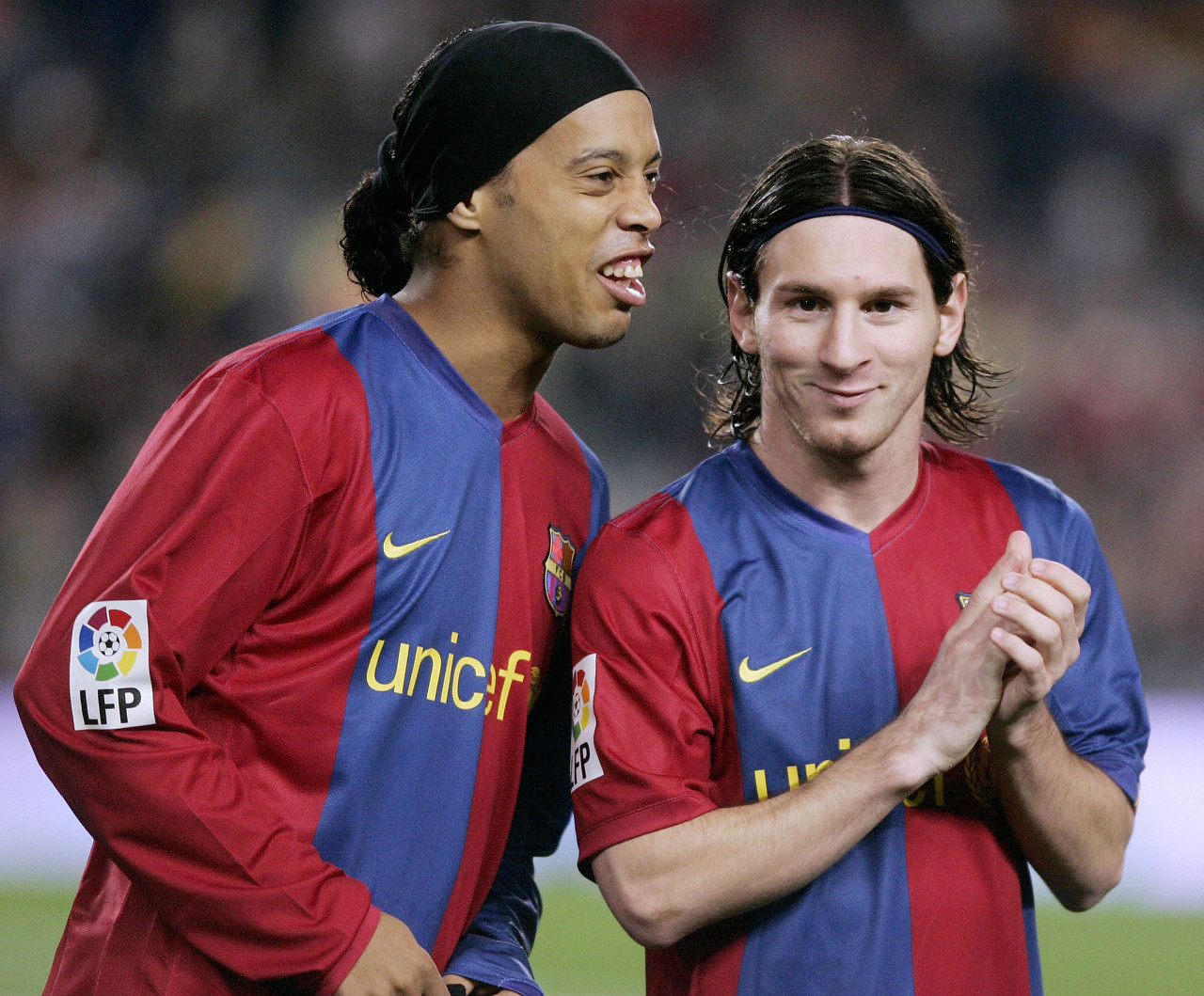 罗伯逊：萨拉赫是队史最佳之一，希望能继续与他并肩作战（罗伯逊：萨拉赫跻身队史顶尖，期待继续与他并肩作战）