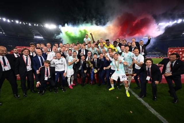 他是唯一能稳住局面的那个人（稳住局面，非他莫属）