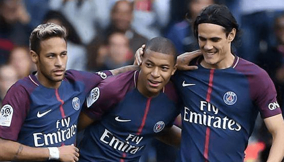 邮报：谢周三连续欠薪三个月，和伯恩利的热身赛被球员罢赛