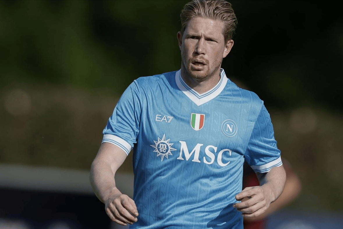 记者：切尔西中场霍尔加盟埃弗顿的转会费为2400万镑+浮动（记者：埃弗顿以2400万英镑加浮动签下切尔西中场霍尔）