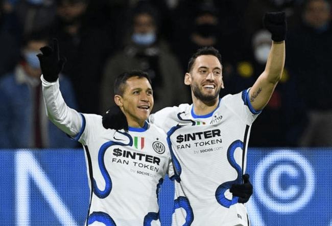 英超半场：两队总计1射正，狼队0-0布伦特福德（英超半场战报：狼队0-0布伦特福德，双方仅1次射正）